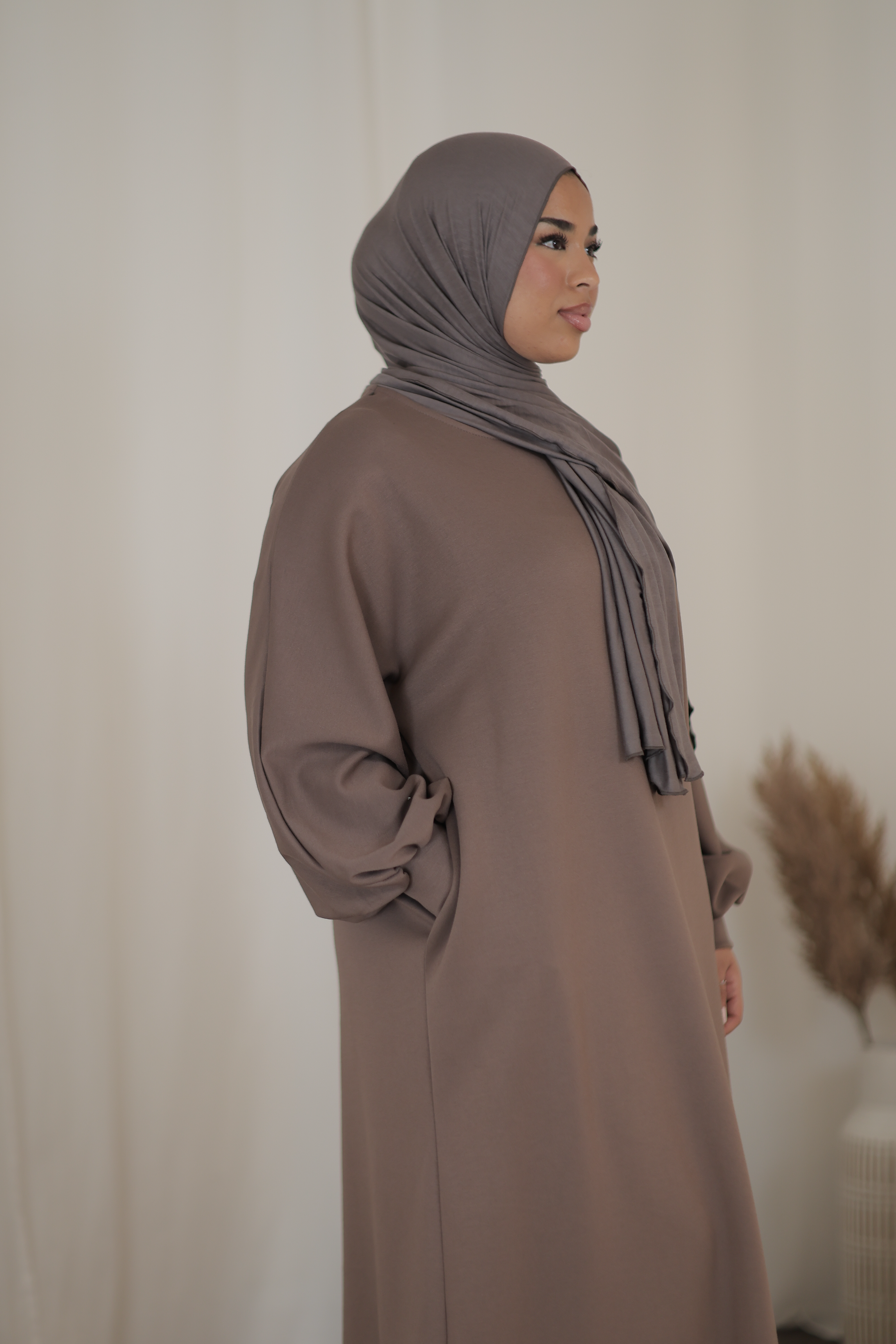 #Farbe_Taupe
