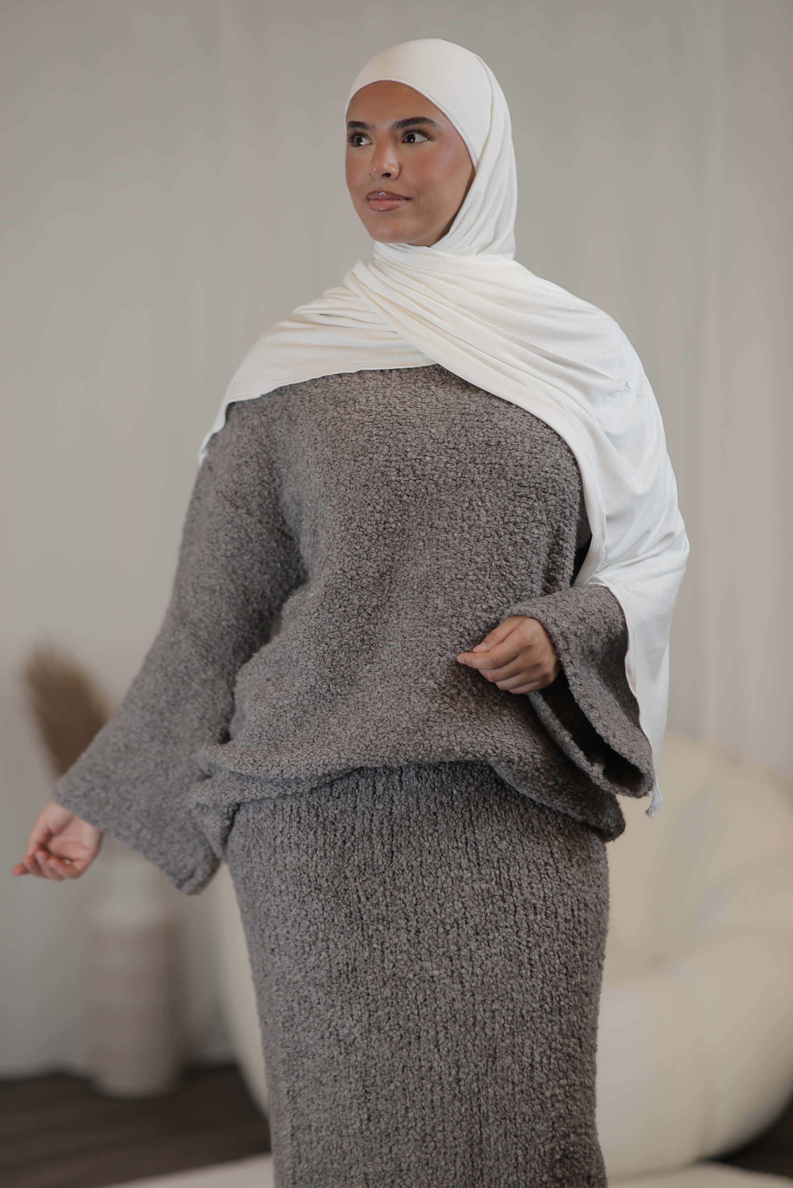 #Farbe_Taupe