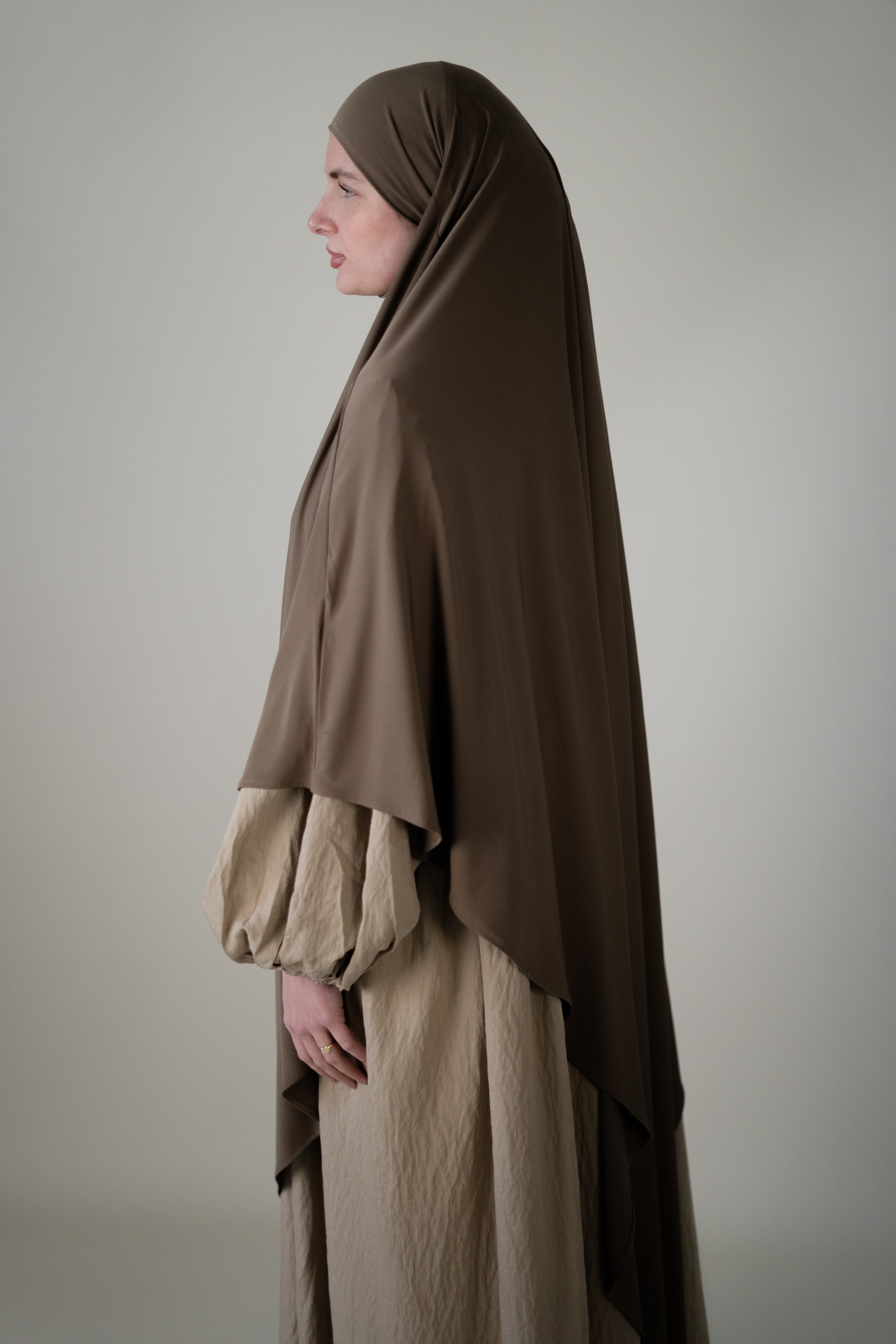 #Farbe_Khaki