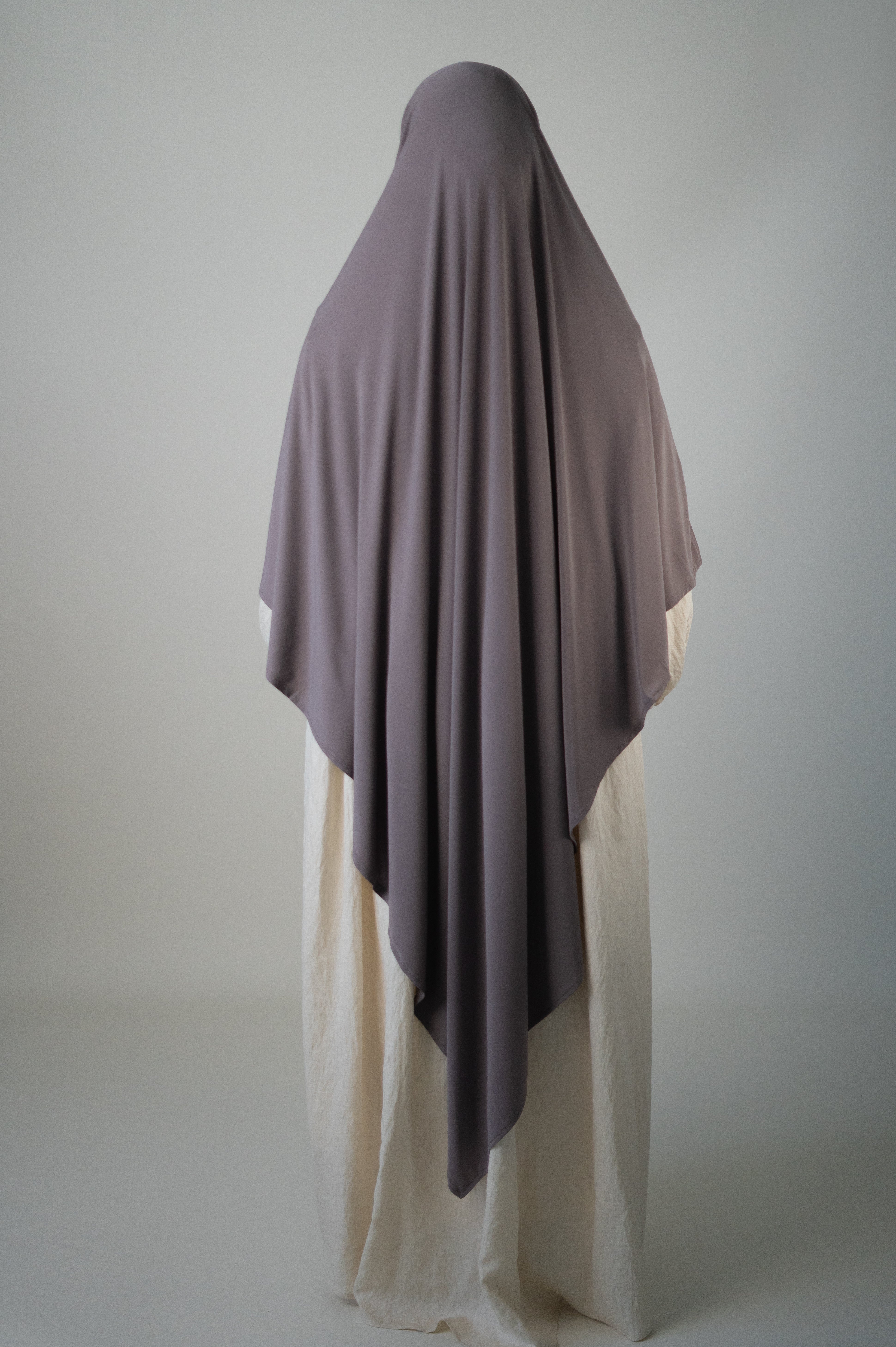 #Farbe_Taupe