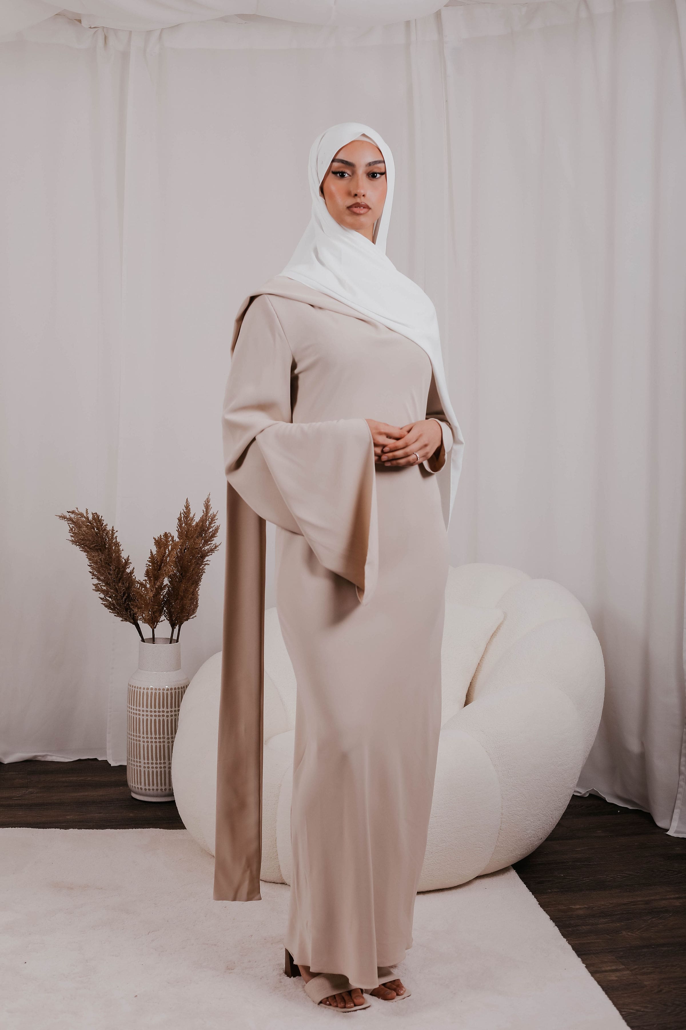 #Farbe_Beige
