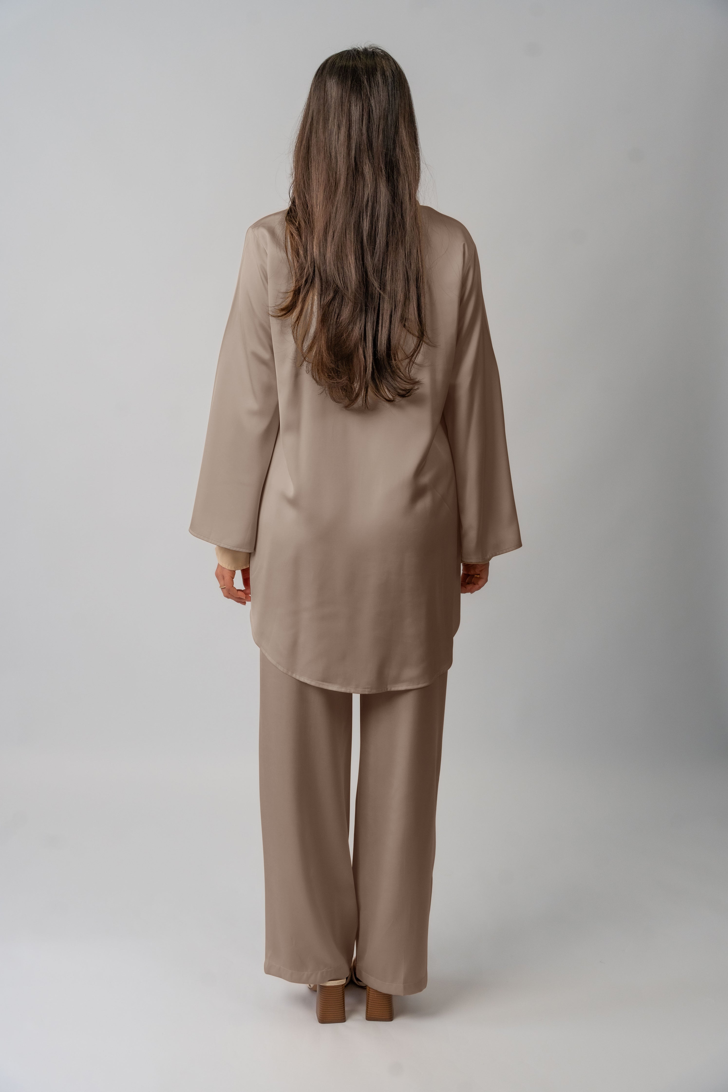 #farbe_taupe