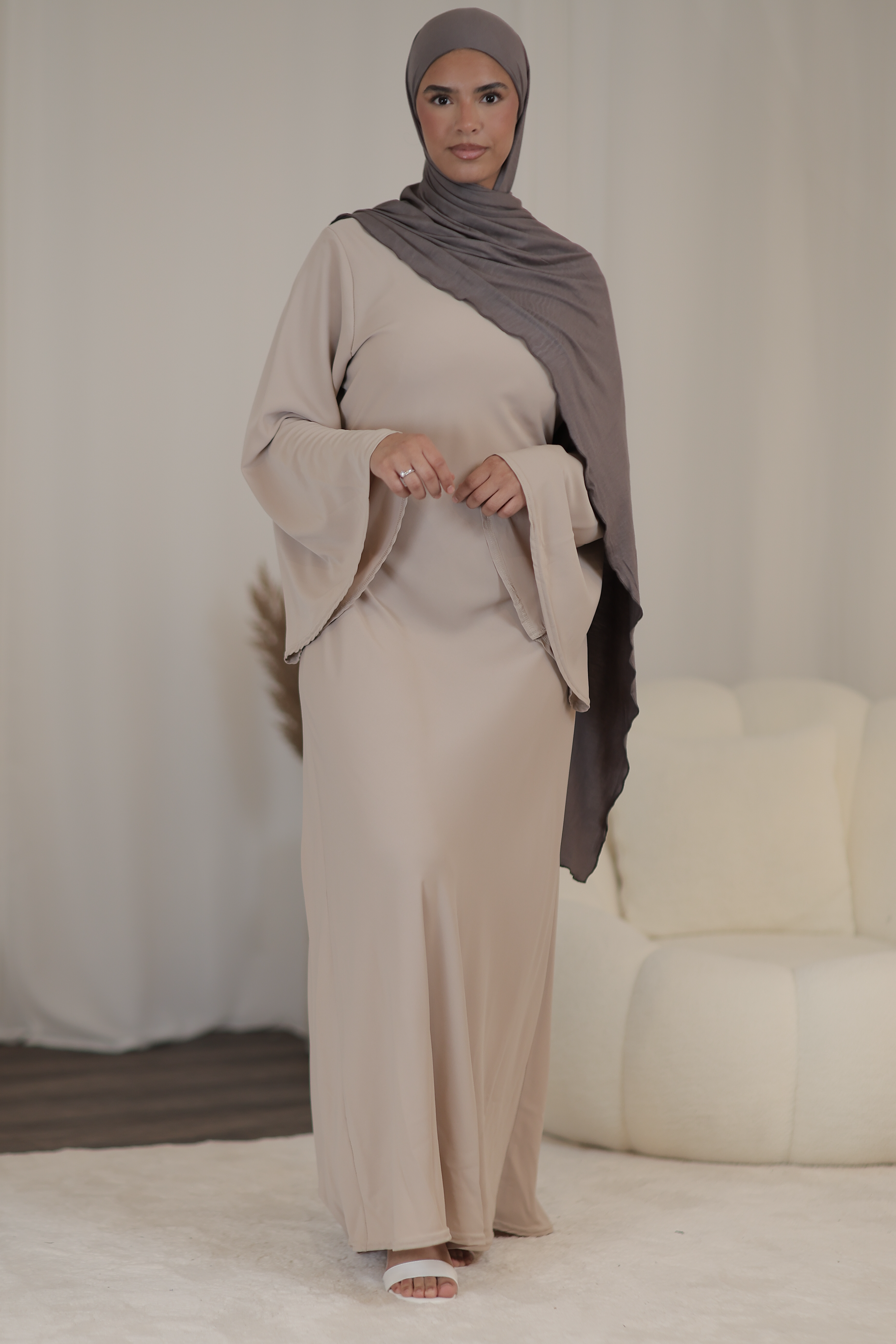 #Farbe_Beige