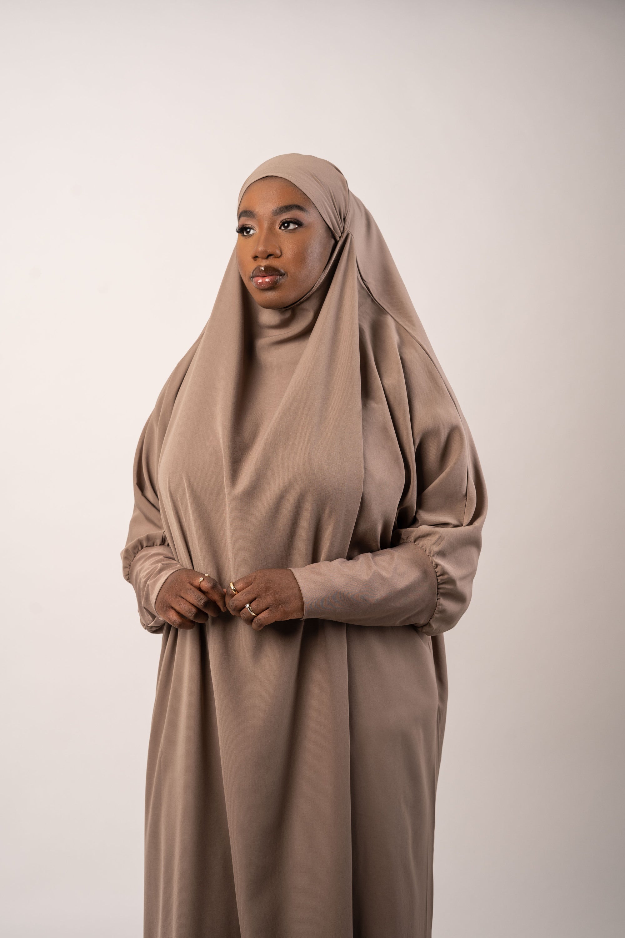 #farbe_taupe