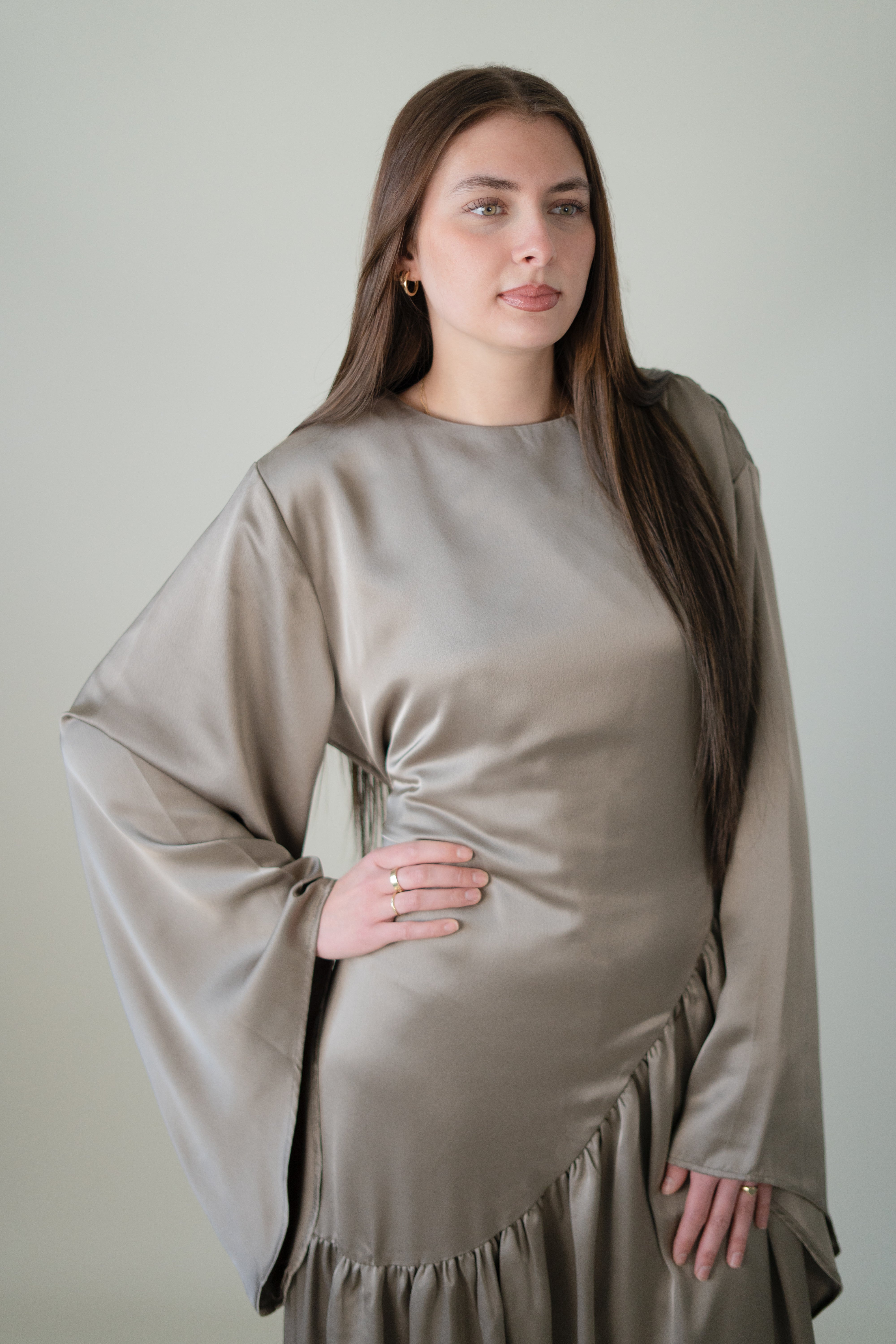 #Farbe_Taupe