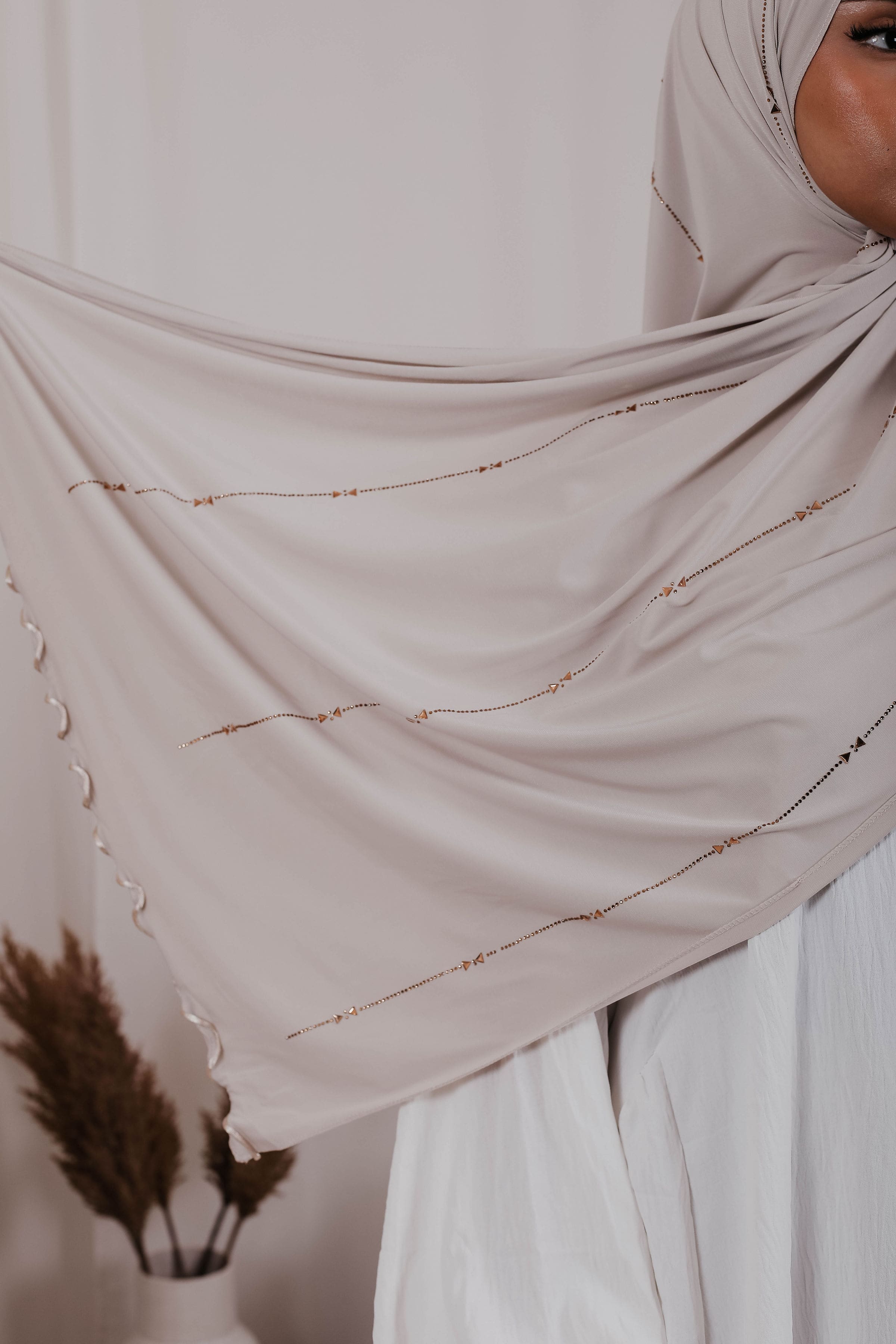 #Farbe_Beige