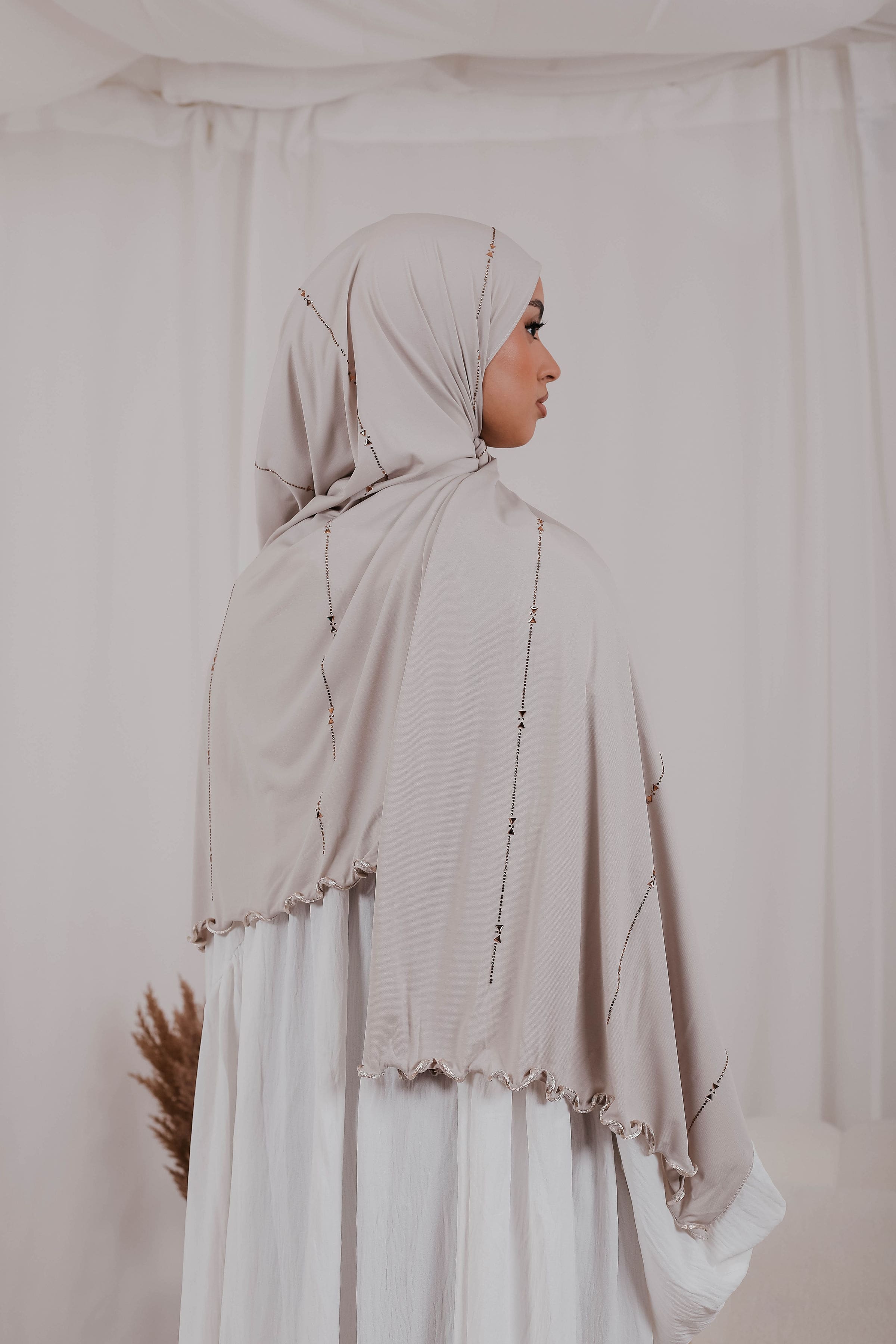 #Farbe_Beige