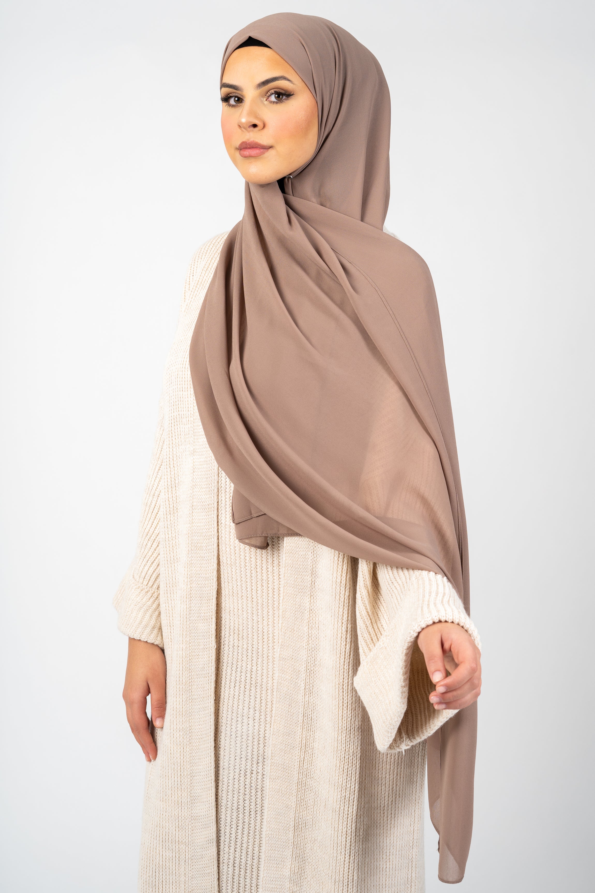 #farbe_helltaupe